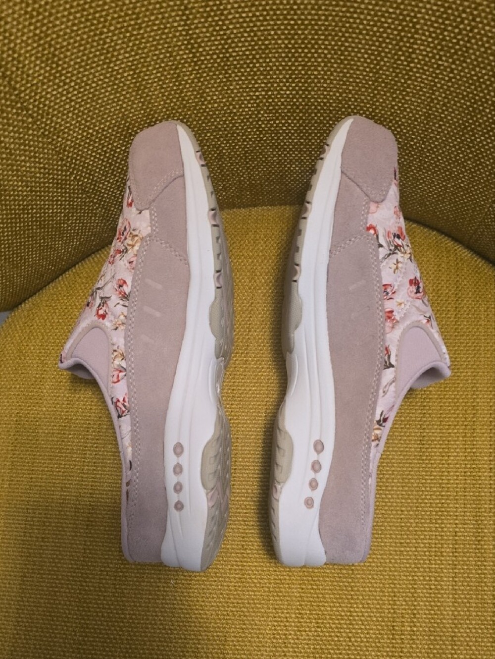 Easy Spirit Pink Floral Slip-On Clogs - Picture 2 of 5